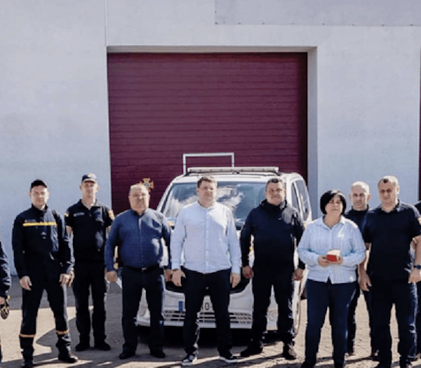 Coopération avec les institutions locales