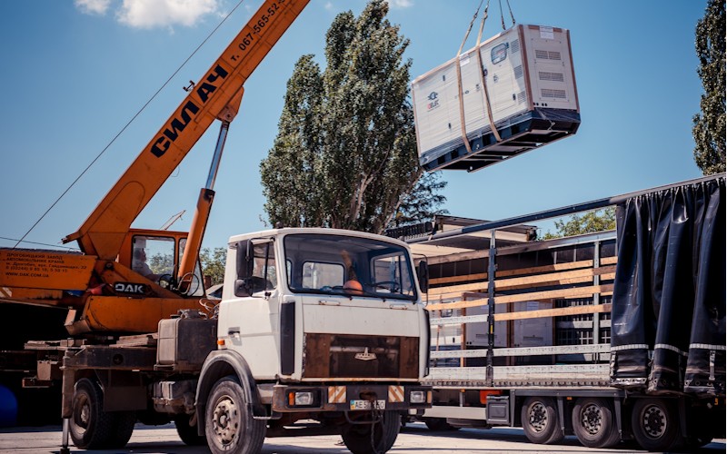 Livraison de générateurs à Kharkiv – août 2023