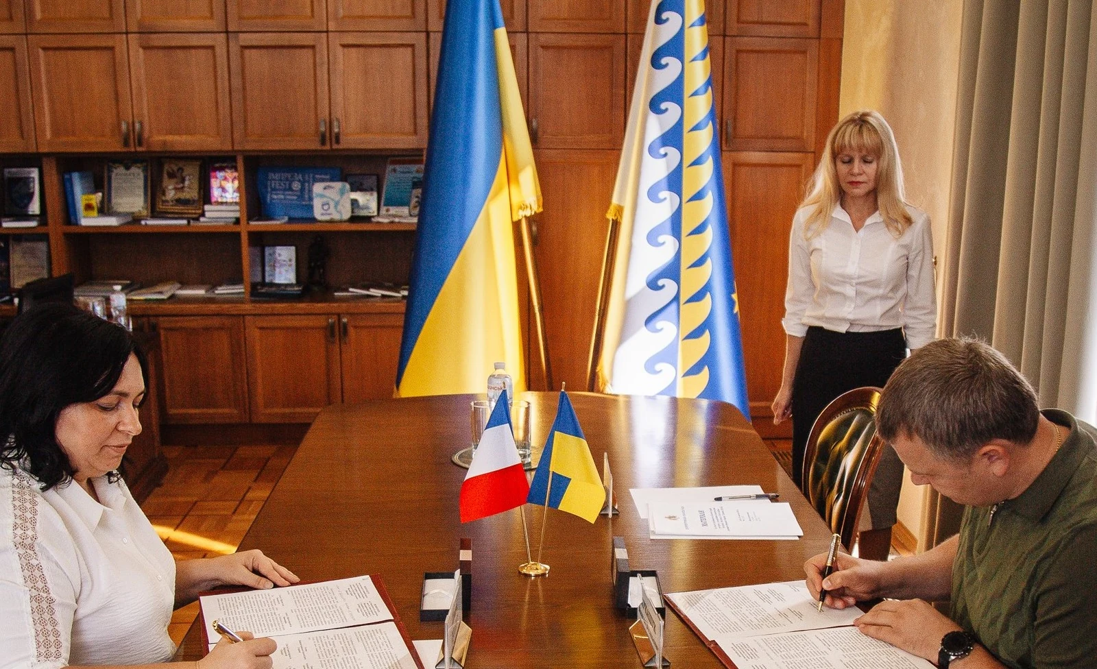 AMCFU signe un mémorandum de coopération avec le Conseil régional de Dnipro